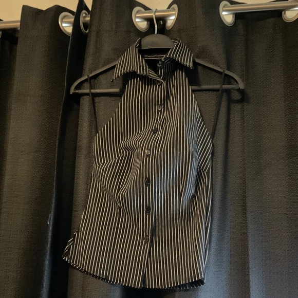 Y2K unique backless pinstripe black & white vest - Picture 3 of 6